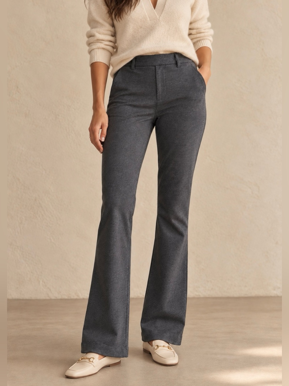 NWT Quince Ultra-Stretch Ponte Bootcut Pants - Size Small